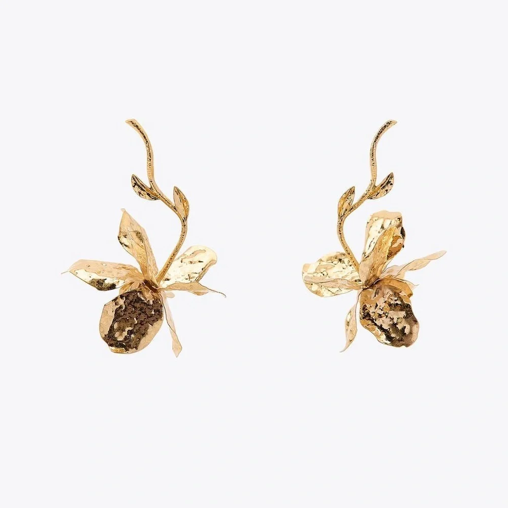 Zara Gold Textured Flower & Stem Earrings NWT